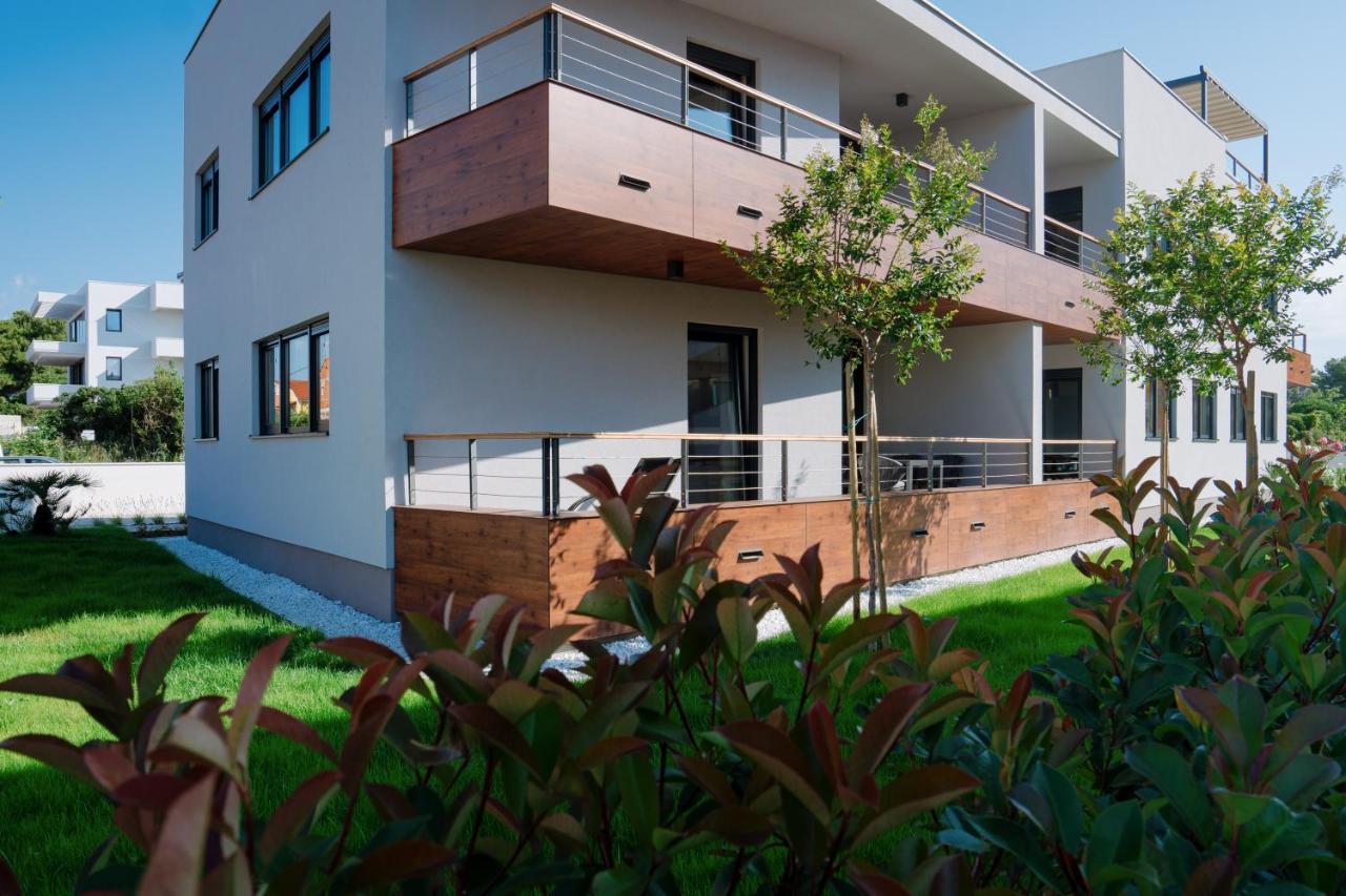 Lena Luxury Apartments II Zara Esterno foto